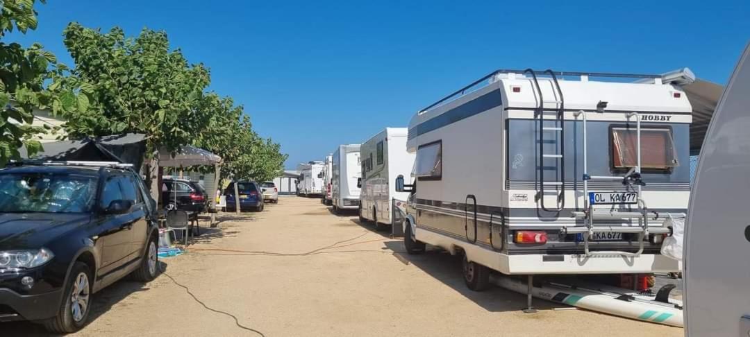Camping El Pinar Platja Santa Susanna Exterior photo